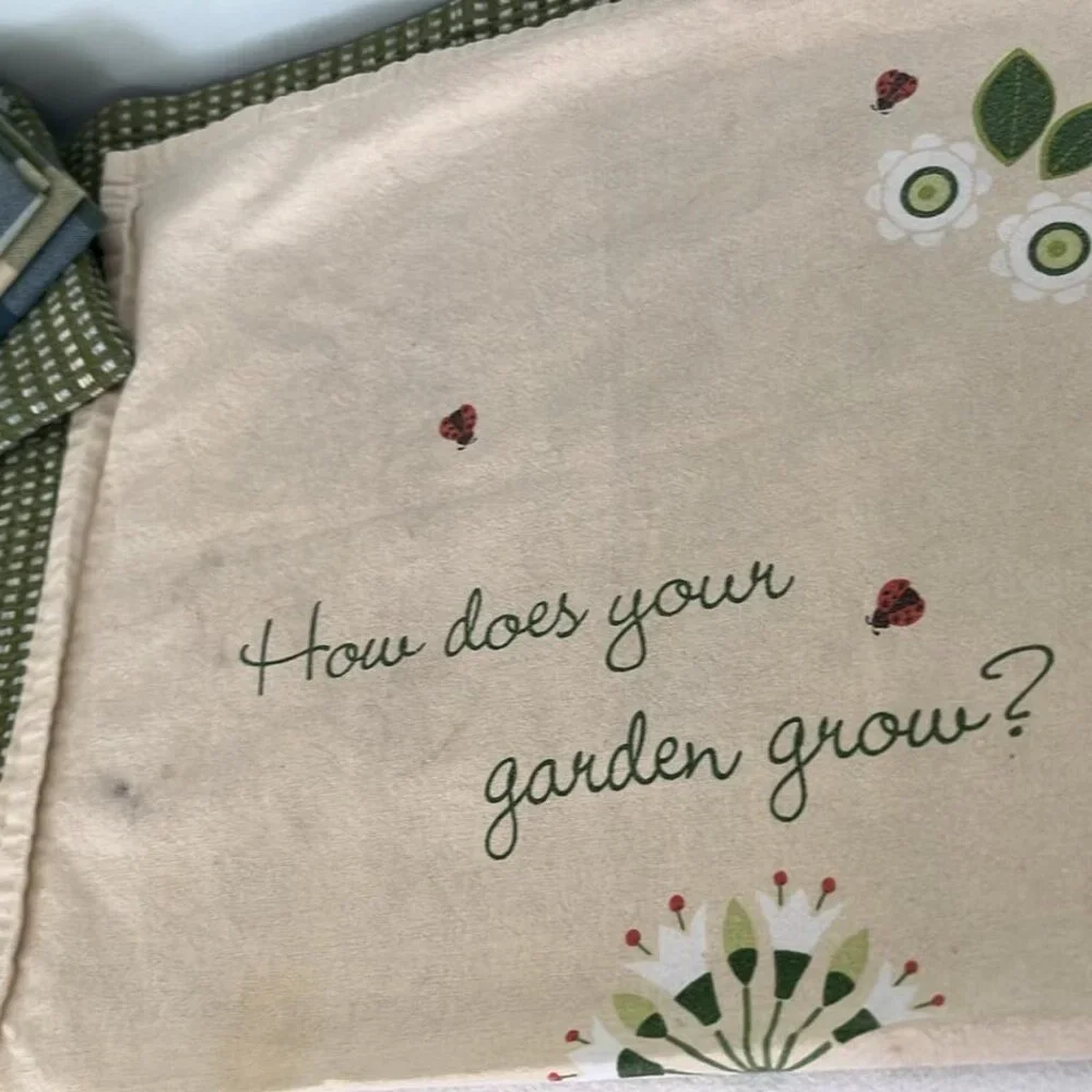 Spring Garden Themed Table Linens Placemat (2) Cloth Napkins (3) Dishtowel (1) C
